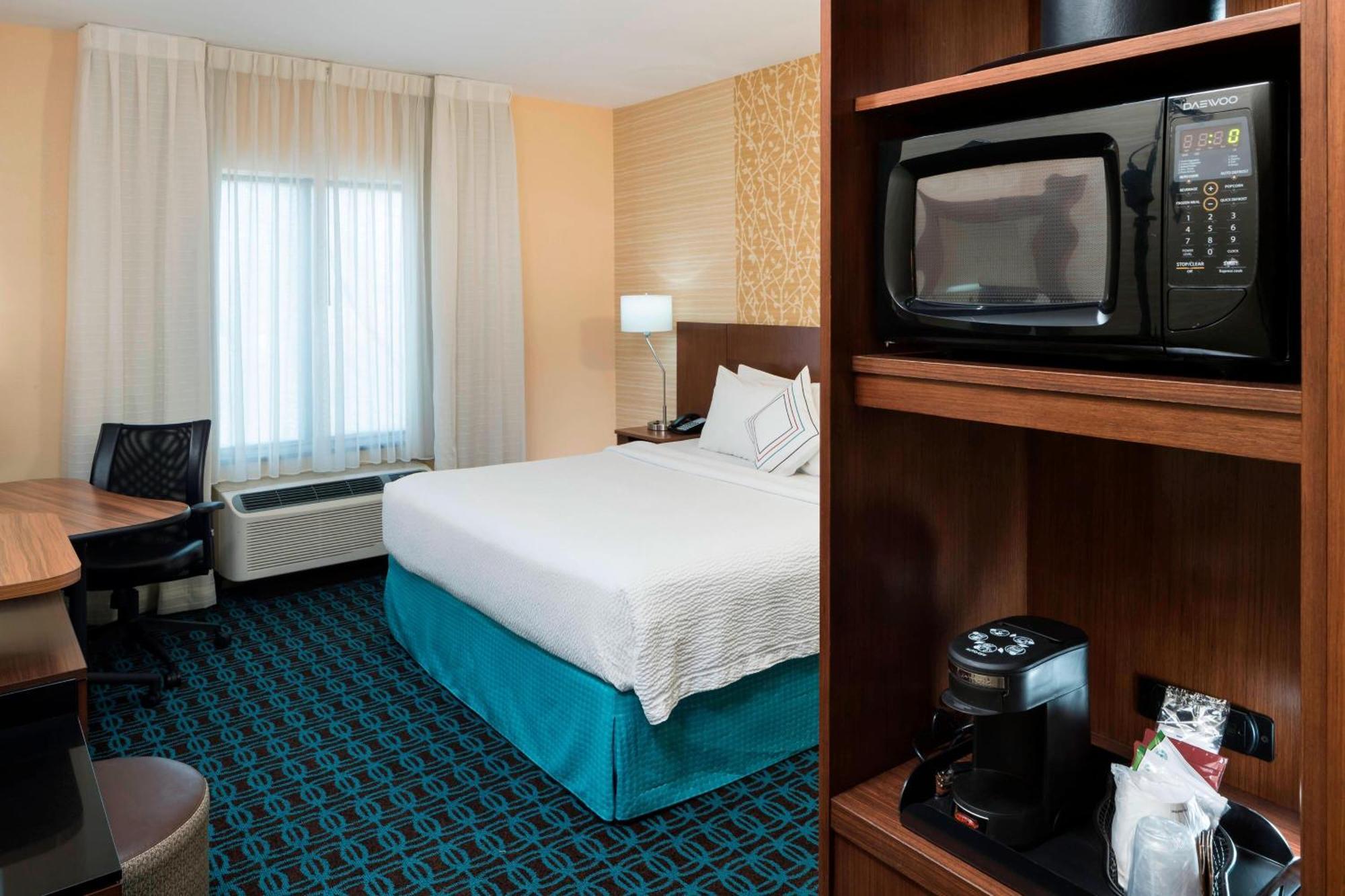 Fairfield & By Marriott Houston